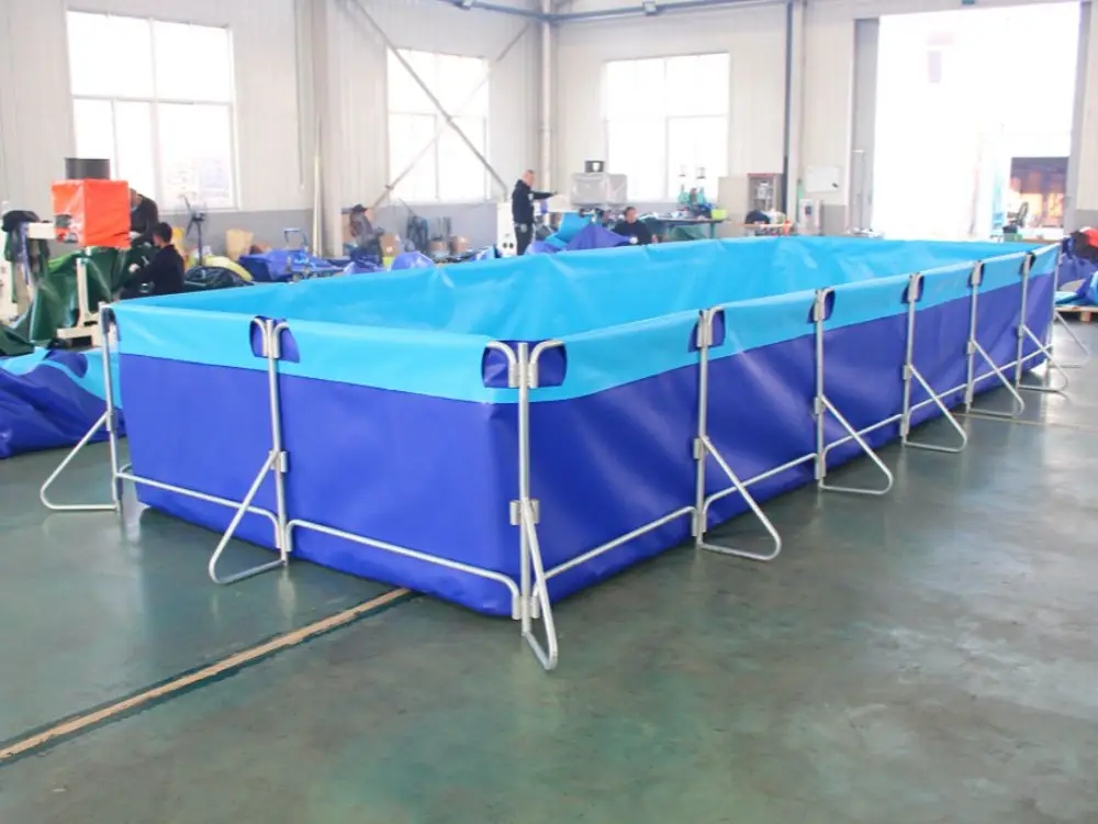 Circular galvanized pipe support