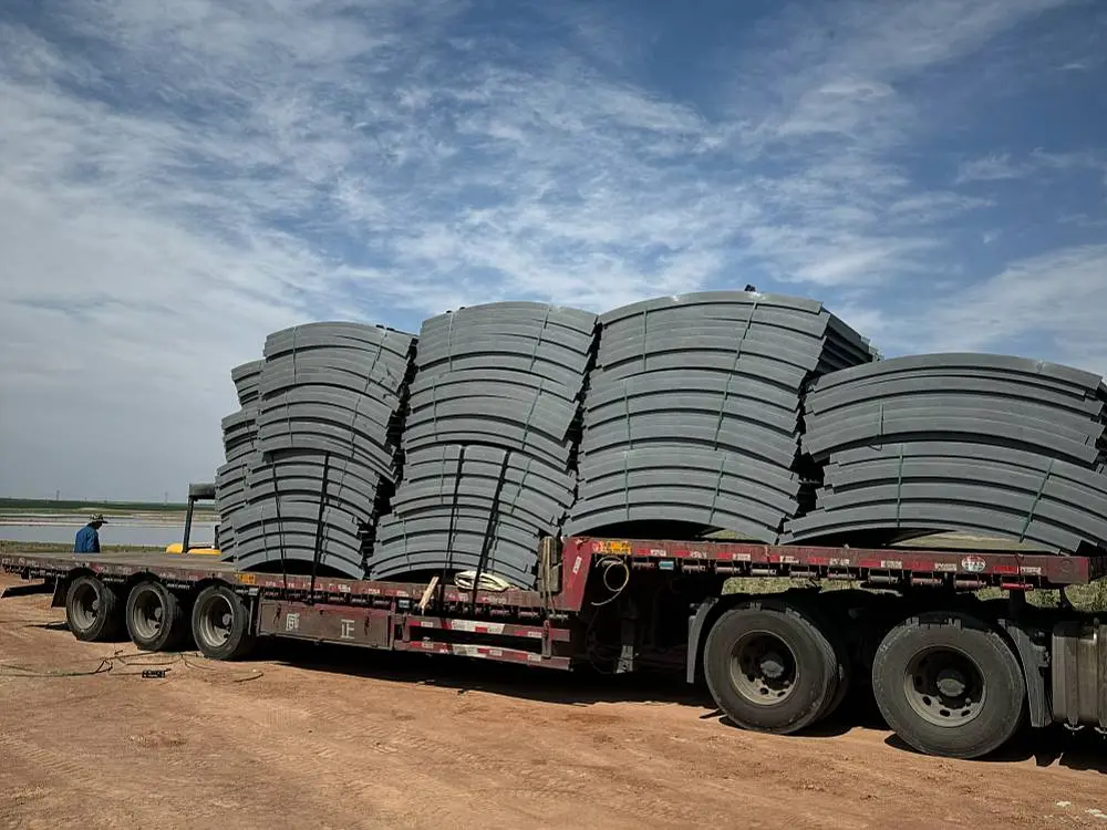 prefabricated-modular-PP-fish-pond-transportation